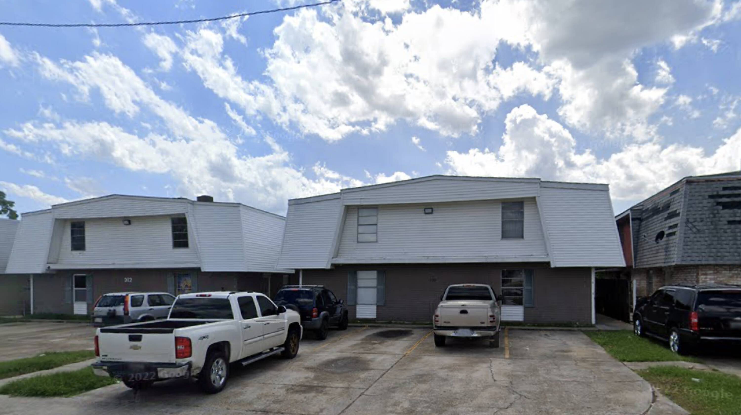 Commercial Property for Sale in Gretna Louisiana 70056